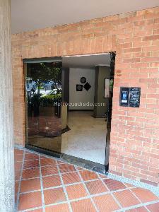 Apartaestudio en venta en Chapinero Quinta Camacho, Bogotá, 55 m² · foto 3 de 20