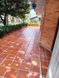 Apartaestudio en venta en Chapinero Quinta Camacho, Bogotá, 55 m² · foto 2 de 20