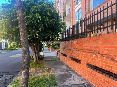 Apartamento de 3 alcobas en arriendo en Santa Barbara Occidental, Bogotá, 99 m² · foto 2 de 19