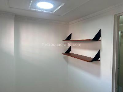 Apartamento de 3 alcobas en arriendo en Santa Barbara Occidental, Bogotá, 99 m² · foto 17 de 19