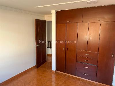 Apartamento de 3 alcobas en arriendo en Santa Barbara Occidental, Bogotá, 99 m² · foto 10 de 19