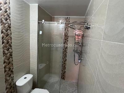 Apartamento de 3 alcobas en arriendo en Santa Barbara Occidental, Bogotá, 99 m² · foto 18 de 19