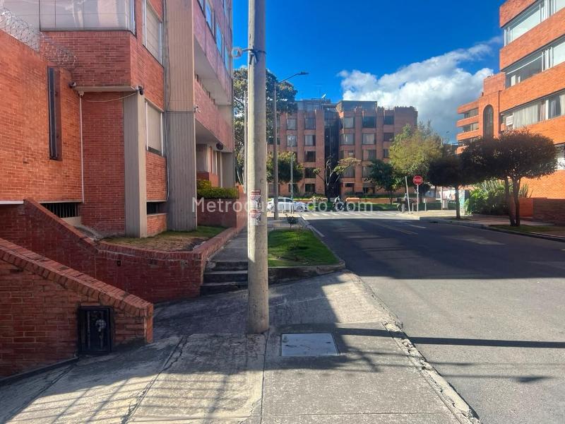 Apartamento en Arriendo, SANTA BARBARA OCCIDENTAL, Bogotá D.C.