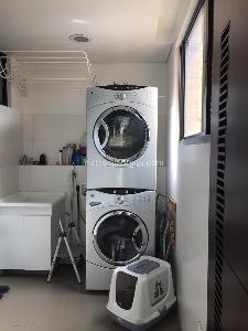 Apartamento de 3 alcobas en venta en Chico, Bogotá, 216 m² · foto 8 de 12