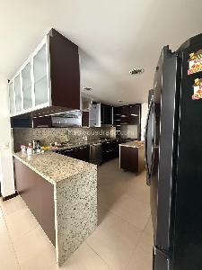 Apartamento de 3 alcobas en venta en Museo Del Chico, Bogotá, 246 m² · foto 8 de 20