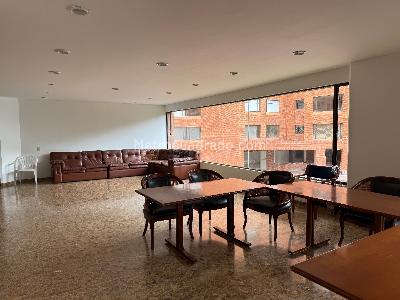 Apartamento de 3 alcobas en venta en Museo Del Chico, Bogotá, 246 m² · foto 11 de 20