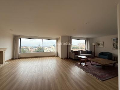 Apartamento de 3 alcobas en venta en Museo Del Chico, Bogotá, 246 m² · foto 18 de 20