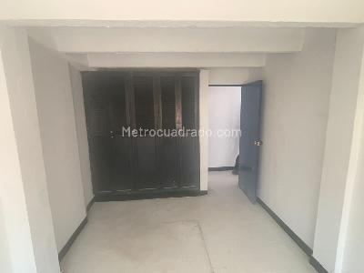 Casa de 5 alcobas en venta en Siete De Agosto, Neiva, 407 m² · foto 10 de 18