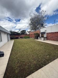 Casa de 5 alcobas en venta en Cerros Niza Norte, Bogotá, 380 m² · foto 12 de 17