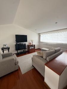 Casa de 5 alcobas en venta en Cerros Niza Norte, Bogotá, 380 m² · foto 7 de 17