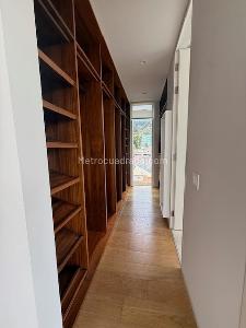 Apartamento de 3 alcobas en venta en Museo Del Chico, Bogotá, 260 m² · foto 15 de 19