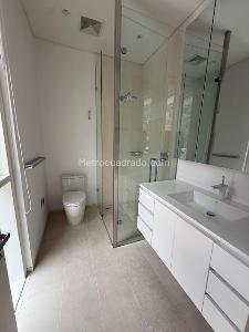 Apartamento de 3 alcobas en venta en Museo Del Chico, Bogotá, 260 m² · foto 7 de 19