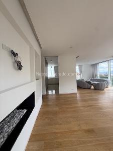 Apartamento de 3 alcobas en venta en Museo Del Chico, Bogotá, 260 m² · foto 9 de 19