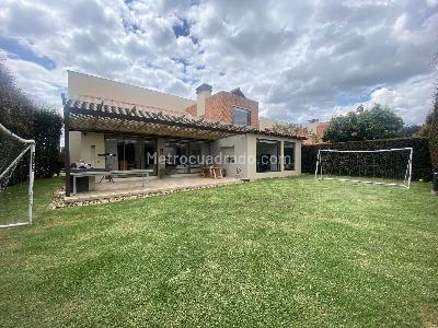 Casa en arriendo en Conjunto Badalona Casa 35, Cajicá · foto 2 de 20