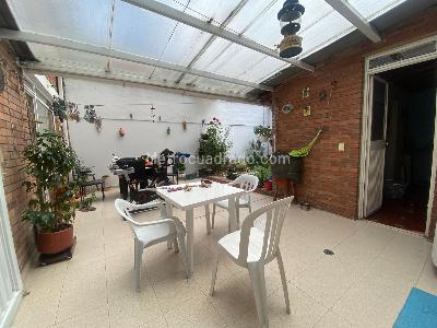Casa en venta en La Esmeralda, Bogotá · foto 10 de 20