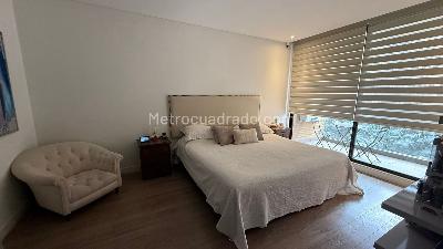 Apartamento de 3 alcobas en venta en Chico, Bogotá, 130 m² · foto 10 de 20