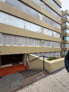 Apartamento en venta en Unicentro, Bogotá · foto 2 de 18
