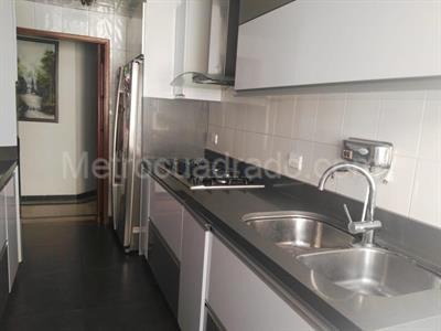Apartamento de 3 alcobas en venta en Santa Bibiana, Bogotá, 143 m² · foto 11 de 18