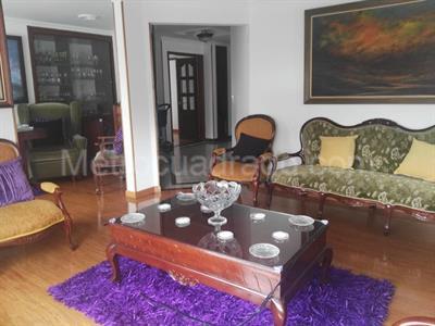 Apartamento de 3 alcobas en venta en Santa Bibiana, Bogotá, 143 m² · foto 2 de 18
