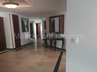Apartamento de 3 alcobas en venta en Santa Bibiana, Bogotá, 143 m² · foto 10 de 18