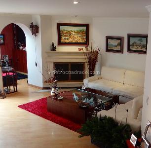 Apartamento de 3 alcobas en venta en Colina Santa Paula, Bogotá, 184 m² · foto 2 de 15