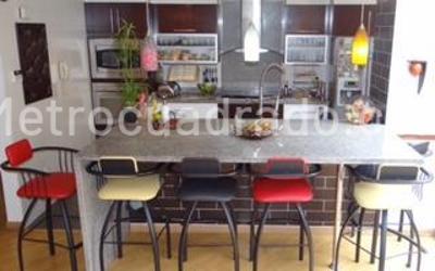 Apartamento de 3 alcobas en venta en Colina Santa Paula, Bogotá, 184 m² · foto 1 de 15