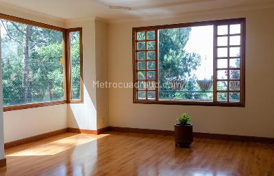 Casa de 3 alcobas en venta en Bosque De Pinos, Bogotá, 265 m² · foto 12 de 20
