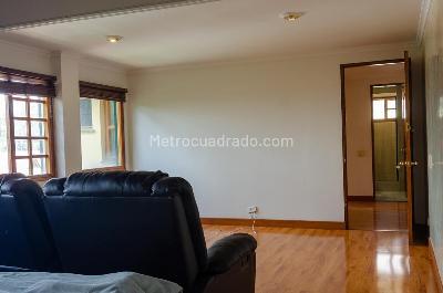 Casa de 3 alcobas en venta en Bosque De Pinos, Bogotá, 265 m² · foto 9 de 20