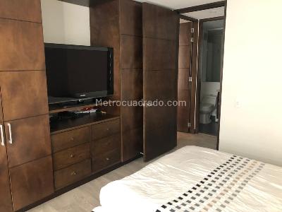 Apartamento de 2 alcobas en venta en Chico San Patricio, Bogotá, 88 m² · foto 9 de 13
