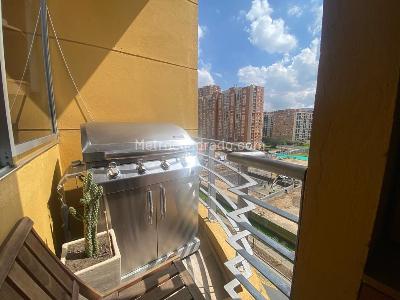 Apartamento de 4 alcobas en venta en Colina Campestre Gratamira, Bogotá, 190 m² · foto 3 de 17