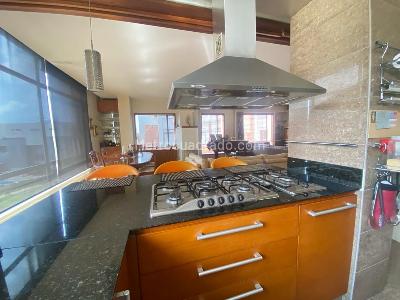 Apartamento de 4 alcobas en venta en Colina Campestre Gratamira, Bogotá, 190 m² · foto 4 de 17