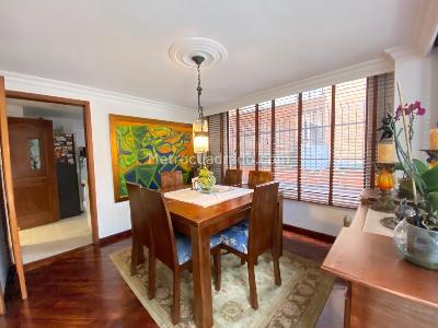 Apartamento en venta en Chico Norte, Bogotá · foto 2 de 16