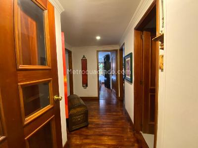 Apartamento en venta en Chico Norte, Bogotá · foto 3 de 16
