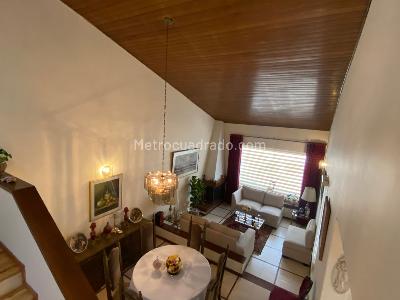 Casa de 4 alcobas en venta en Modelia Hayuelos, Bogotá, 165 m² · foto 12 de 14