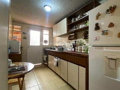 Casa de 4 alcobas en venta en Modelia Hayuelos, Bogotá, 165 m² · foto 2 de 14