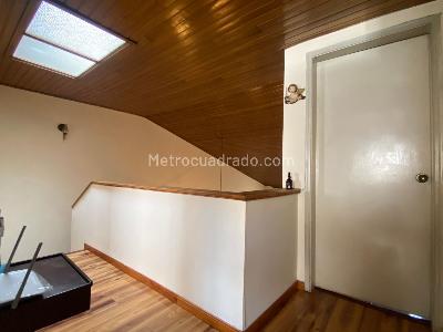 Casa de 4 alcobas en venta en Modelia Hayuelos, Bogotá, 165 m² · foto 3 de 14