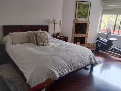 Apartamento de 3 alcobas en venta en San Patricio, Bogotá, 140 m² · foto 5 de 8