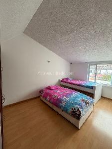 Casa de 5 alcobas en venta en Las Villas Niza, Bogotá, 330 m² · foto 12 de 17
