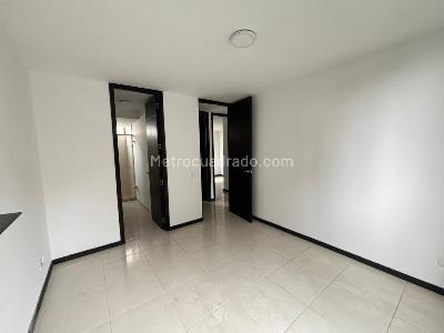 Apartamento en venta en El Bosque, Cali · foto 6 de 14