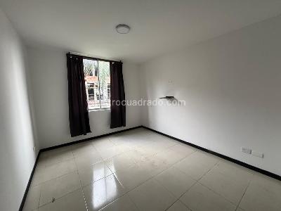 Apartamento en venta en El Bosque, Cali · foto 7 de 14