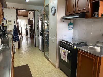 Apartamento de 4 alcobas en venta en La Flora, Cali, 157 m² · foto 7 de 14