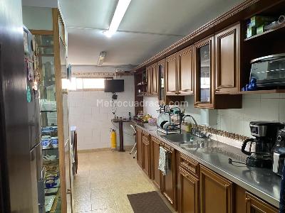 Apartamento de 4 alcobas en venta en La Flora, Cali, 157 m² · foto 8 de 14