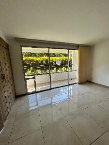 Apartamento de 3 alcobas en venta en Prados Del Norte, Cali, 74 m² · foto 4 de 15
