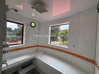 Casa de 4 alcobas en venta en Via La Calera, La Calera, 1633 m² · foto 16 de 18