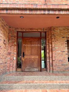 Casa de 4 alcobas en venta en Via La Calera, La Calera, 1633 m² · foto 2 de 18