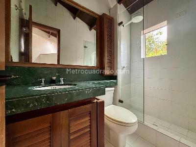 Casa de 4 alcobas en venta en Via La Calera, La Calera, 1633 m² · foto 9 de 18
