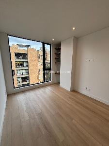 Apartamento en venta en Chico Norte, Bogotá · foto 3 de 18