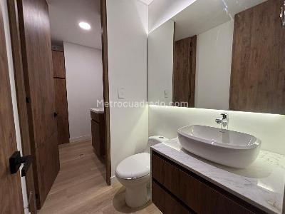 Apartamento en venta en Chico Norte, Bogotá · foto 6 de 18