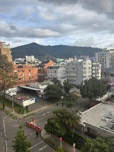 Apartamento de 2 alcobas en venta en Chico Norte, Bogotá, 97 m² · foto 11 de 20