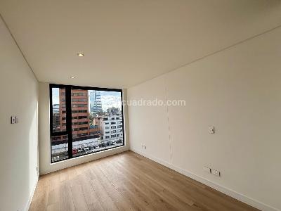 Apartamento de 2 alcobas en venta en Chico Norte, Bogotá, 97 m² · foto 3 de 20